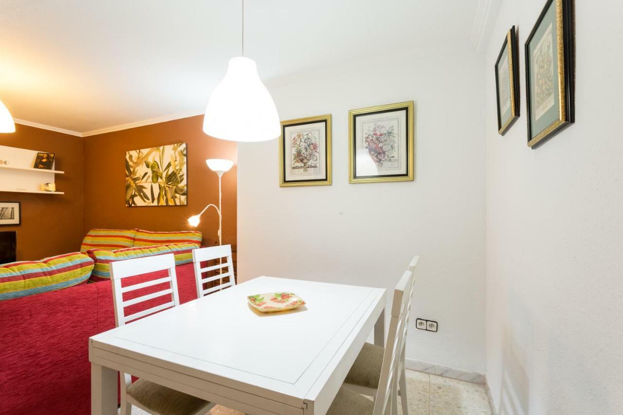 Holi-Rent Albareda Apartment Севиля Екстериор снимка